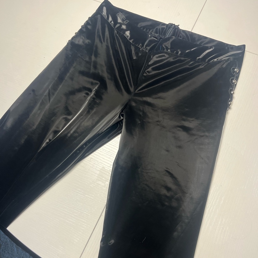 NWOT Outcast Sleek Black Spandex Pants